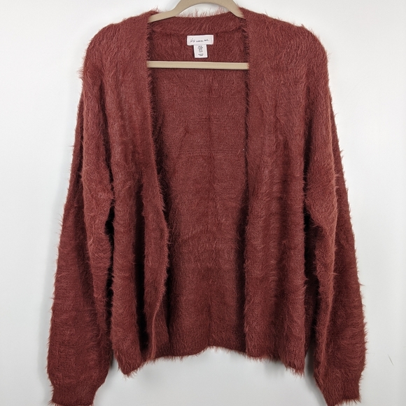 Oversized Fuzzy Cardigan - Picture 2 of 9